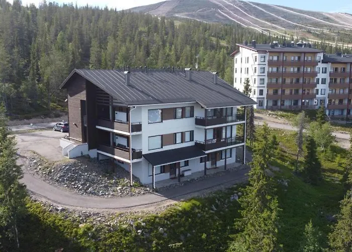 Yllaes 201 아파트 *